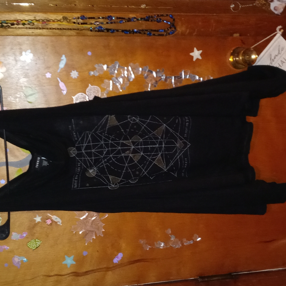 Torrid designed tank top size 4